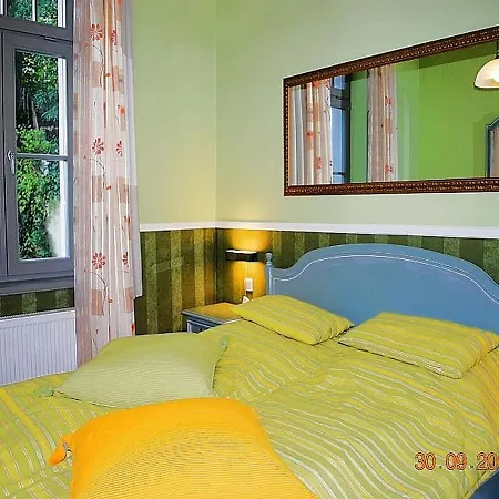 Apartment Weg 1 *